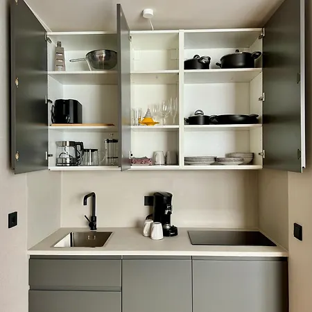 Apartamento Queen Loui: Comfy Mit Tiefgarage *