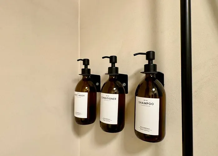 Queen Loui: Comfy Mit Tiefgarage Lägenhet Dresden